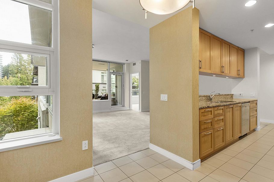 307 3382 Wesbrook Mall Vancouver, BC - 22