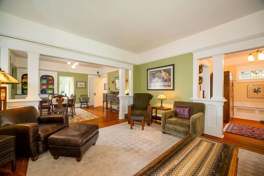 2659 Oxford Street Vancouver, BC - 10