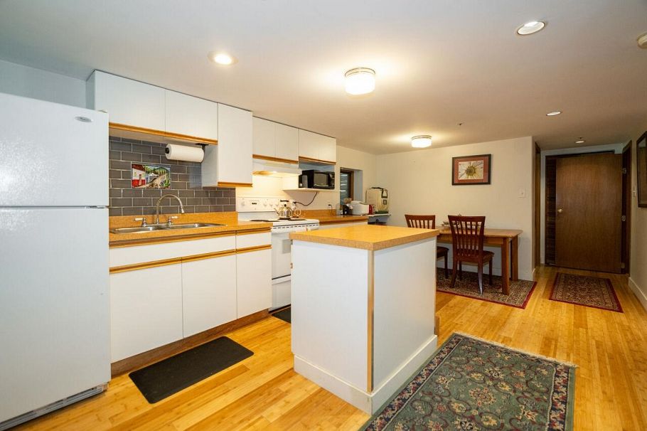 2659 Oxford Street Vancouver, BC - 28