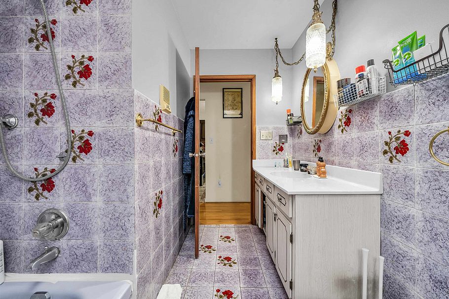 3112 E 1st Avenue Vancouver, BC - 8