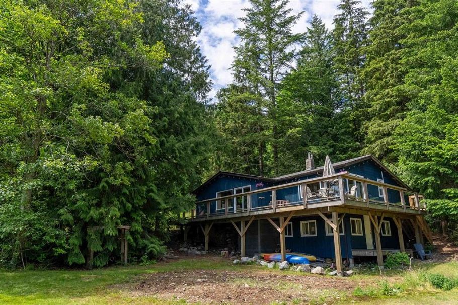 22 Brighton Beach North Vancouver, BC - 9