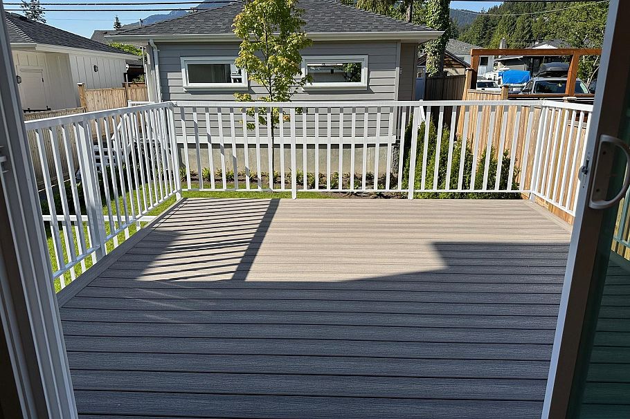 344 E 17th Street North Vancouver, BC - 29