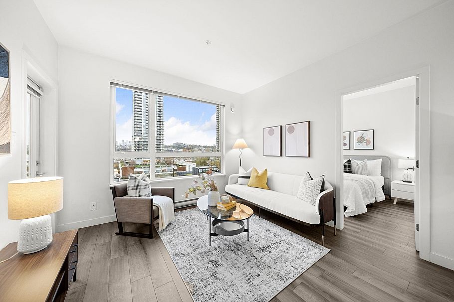 511 2188 Madison Avenue Burnaby, BC - 1