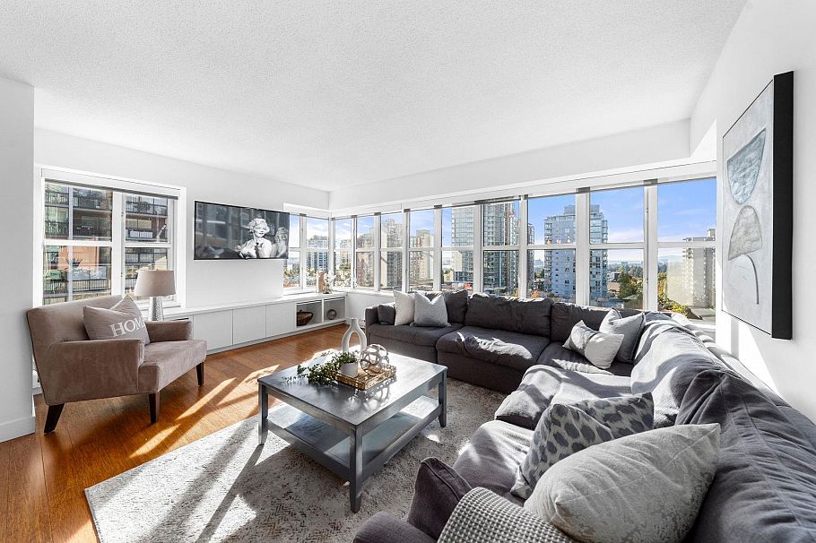 804 1555 Eastern Avenue North Vancouver, BC - 2