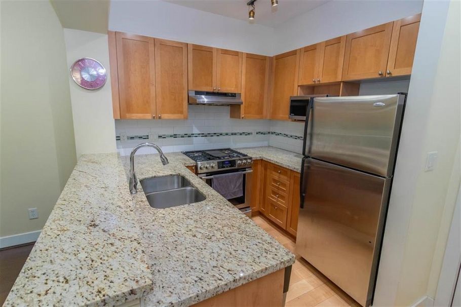 208 2280 Wesbrook Mall Vancouver, BC - 5