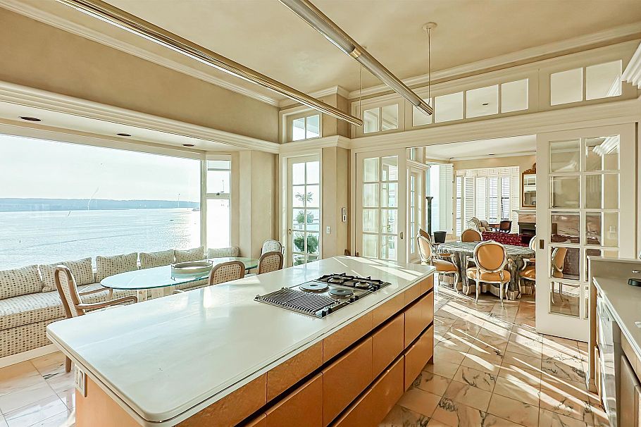 17 1861 BEACH AVENUE, Vancouver BC V7Y 1B8 Vancouver, BC - 7