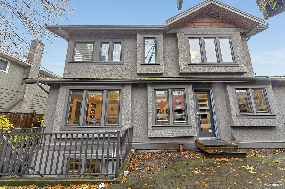 3029 W 45th Avenue Vancouver, BC - 22