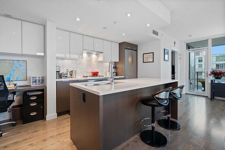 1605 110 Switchmen Street Vancouver, BC - 7