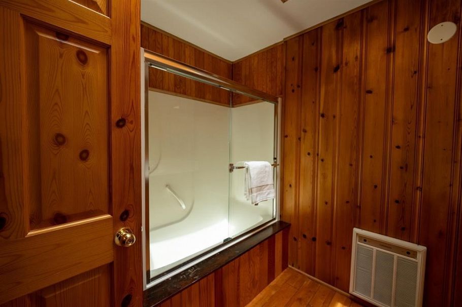 22 Brighton Beach North Vancouver, BC - 24