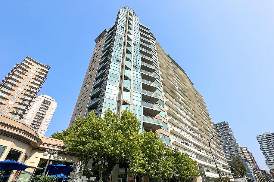 17 1861 BEACH AVENUE, Vancouver BC V7Y 1B8 Vancouver, BC - 8