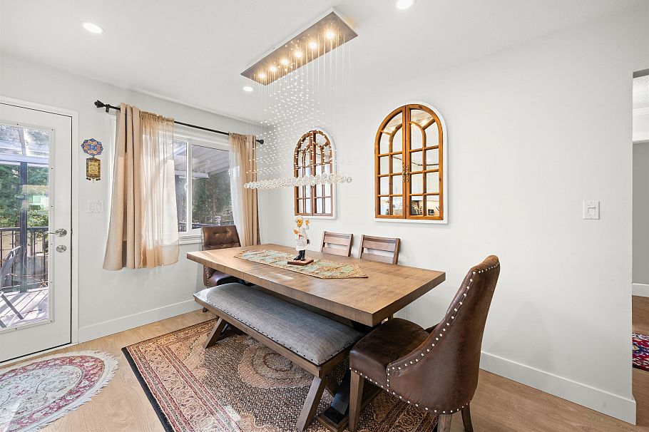 2333 Kirkstone Road North Vancouver, BC - 14