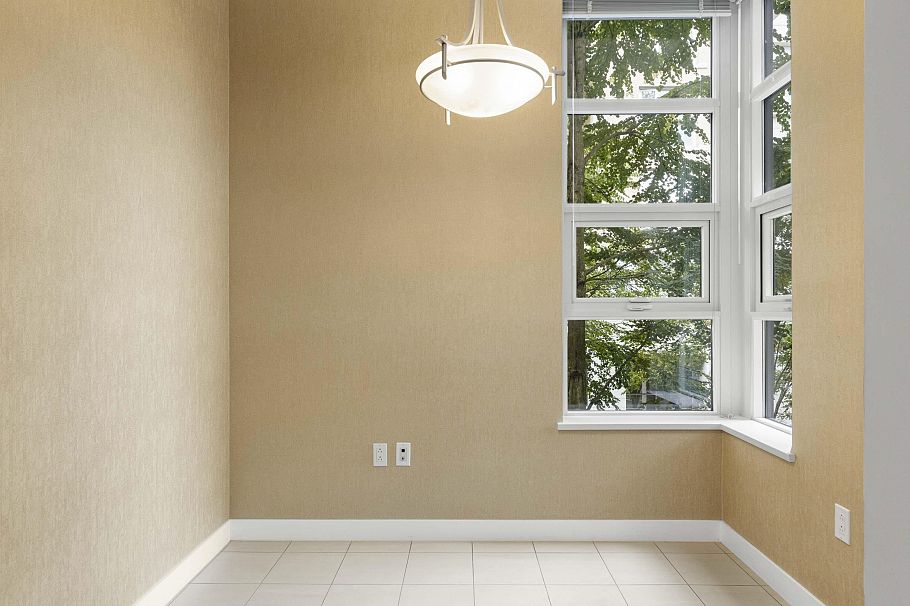 307 3382 Wesbrook Mall Vancouver, BC - 8