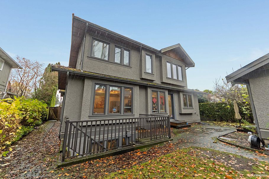 3029 W 45th Avenue Vancouver, BC - 23
