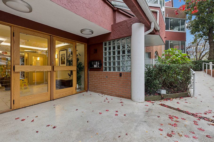 308 1010 Chilco Street Vancouver, BC - 15