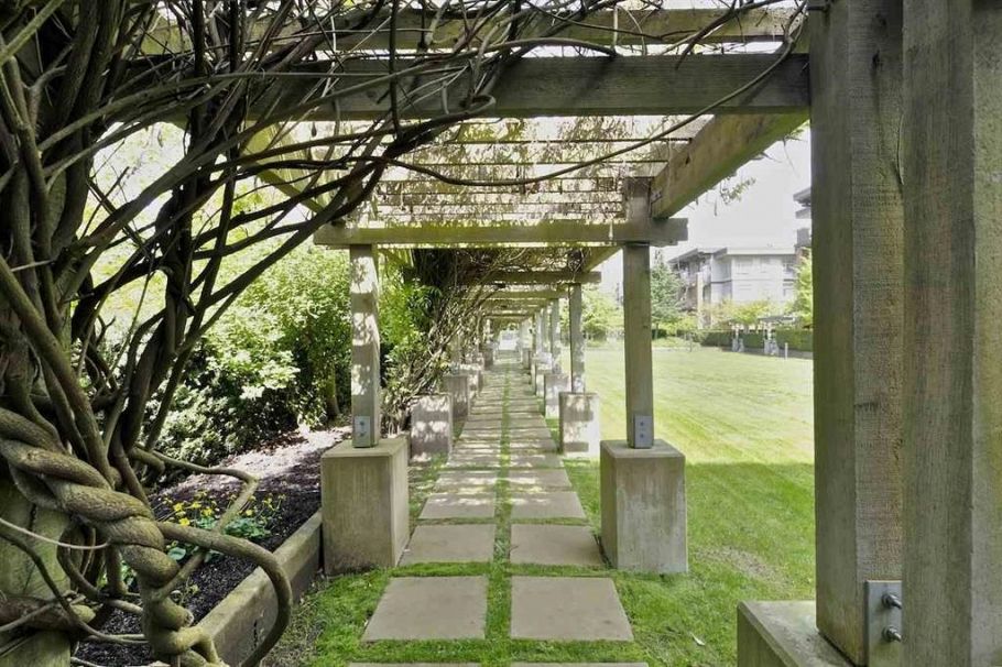 208 2280 Wesbrook Mall Vancouver, BC - 10