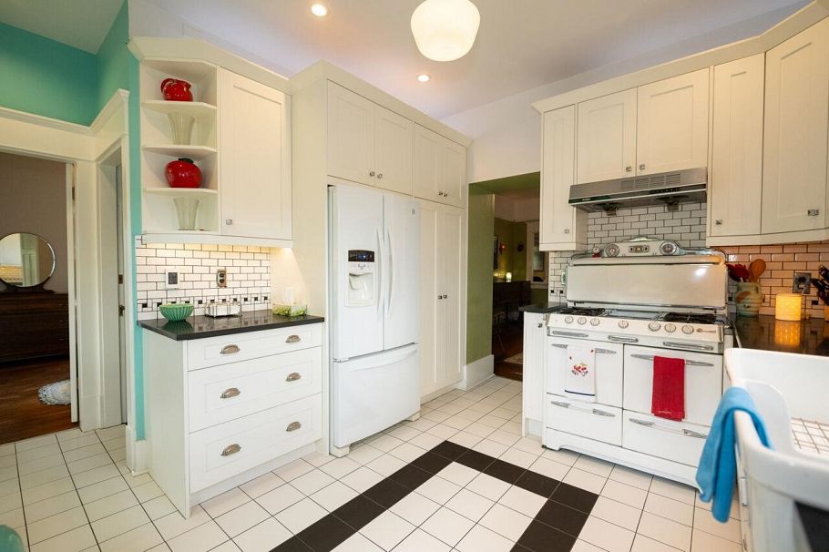 2659 Oxford Street Vancouver, BC - 18