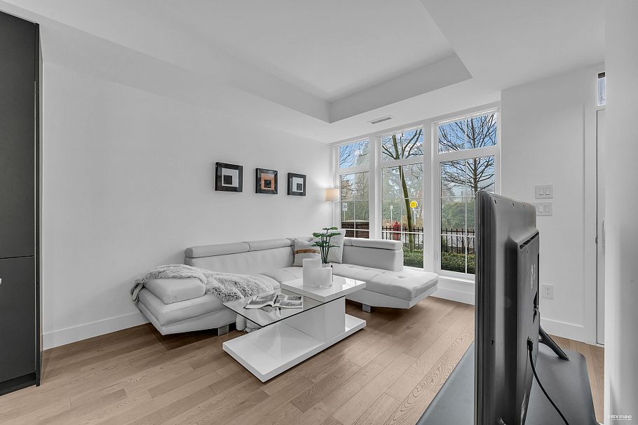 118 2070 Curling Road North Vancouver, BC - 5