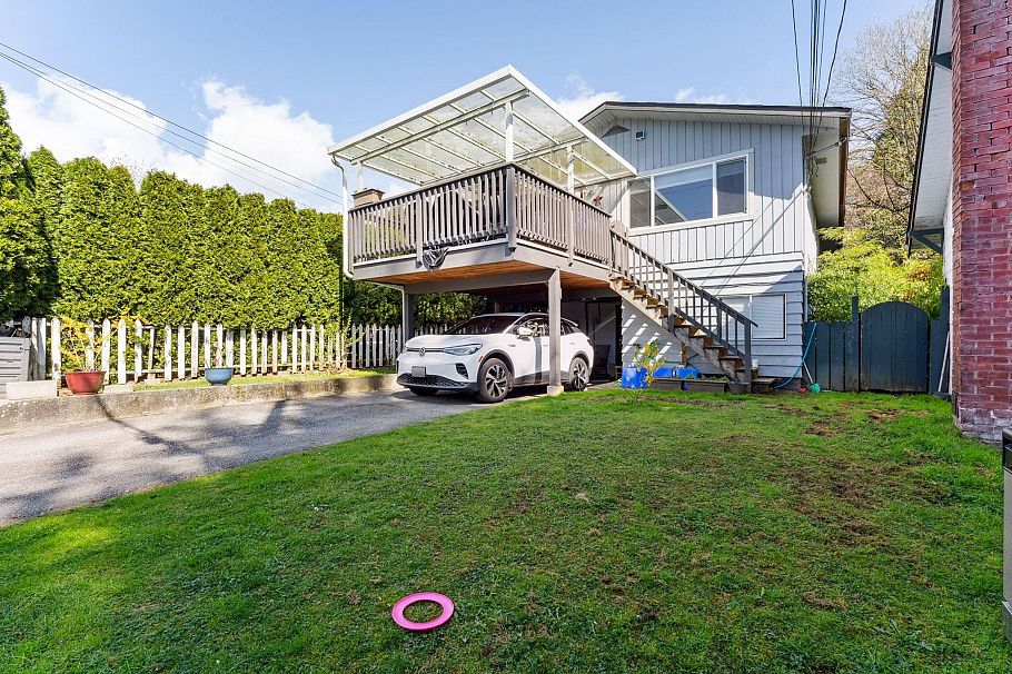 1949 Mahon Avenue North Vancouver, BC - 14