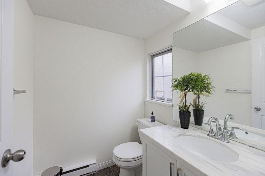 6 6262 Ash Street Vancouver, BC - 9