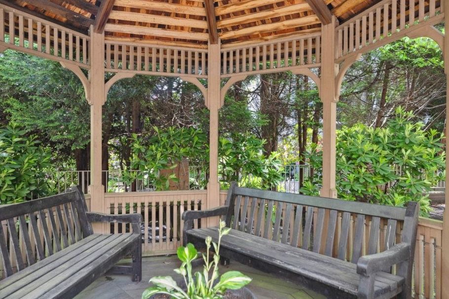 1201 160 W Keith Road North Vancouver, BC - 35