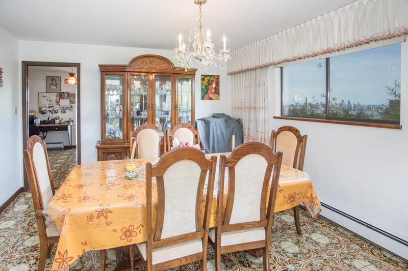 635 E Keith Road North Vancouver, BC - 8