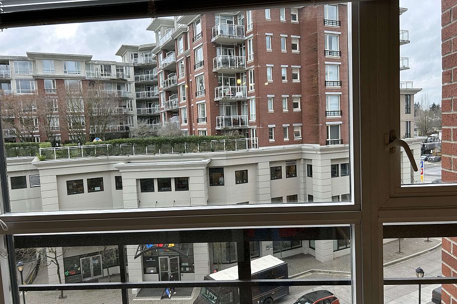 418 4028 Knight Street Vancouver, BC - 9