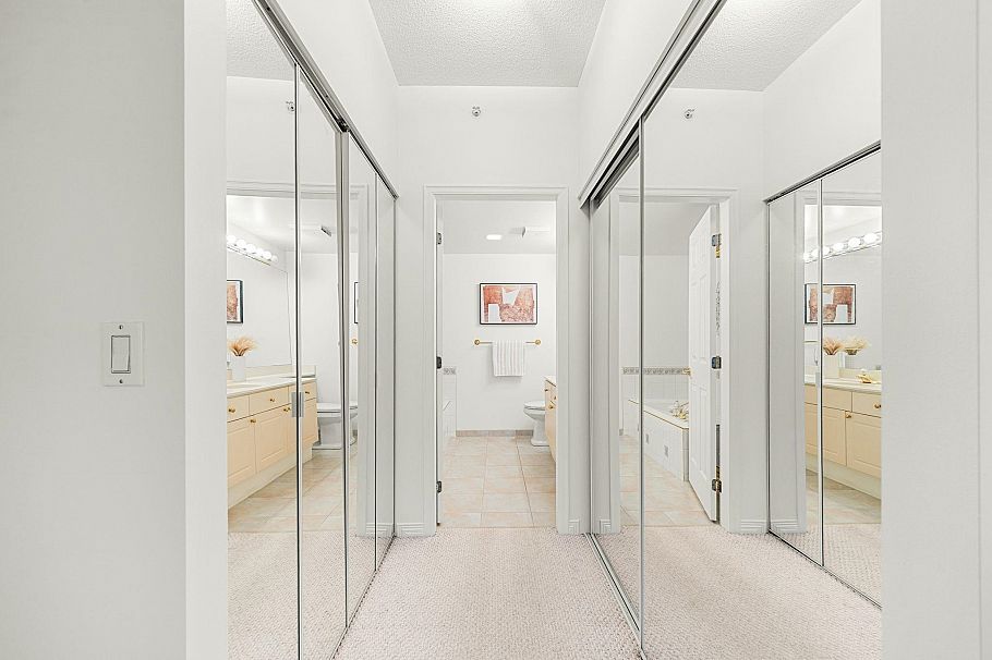 1201 160 W Keith Road North Vancouver, BC - 19