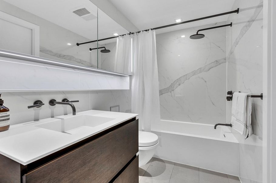 150X 620 CARDERO STREET, Vancouver BC V6G 3H7 Vancouver, BC - 15