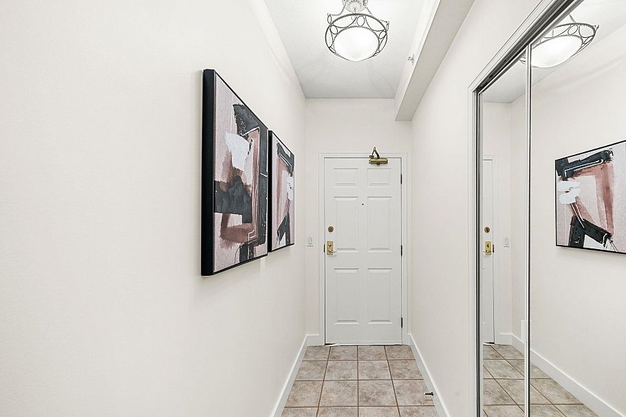 1201 160 W Keith Road North Vancouver, BC - 26