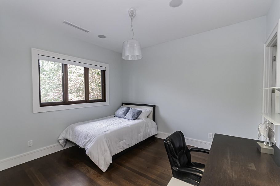 3875 W 36th Avenue Vancouver, BC - 23