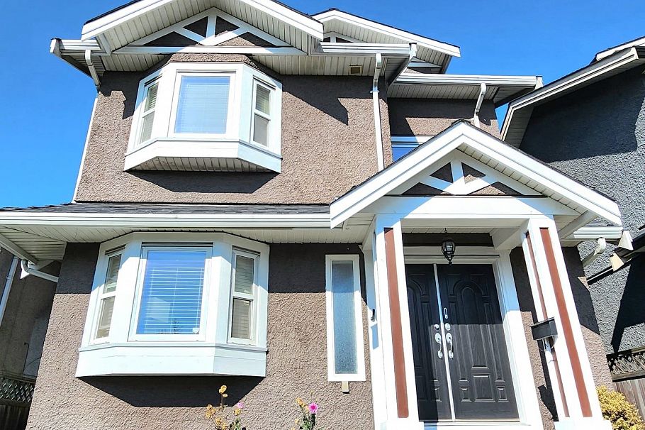 Main+up 1391 E 61 AVENUE, Vancouver BC V5X 2C8 Vancouver, BC - 1