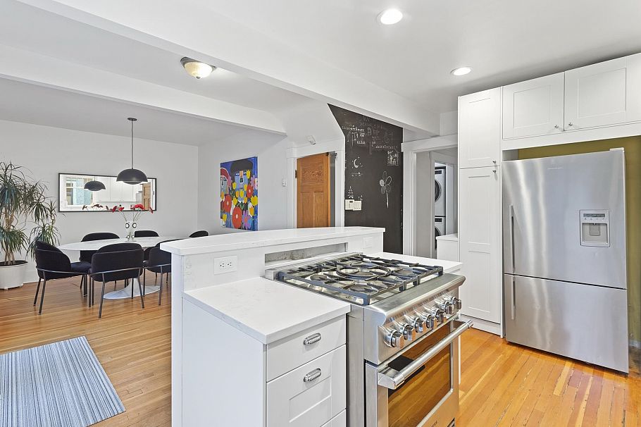 3716 W 30th Avenue Vancouver, BC - 16