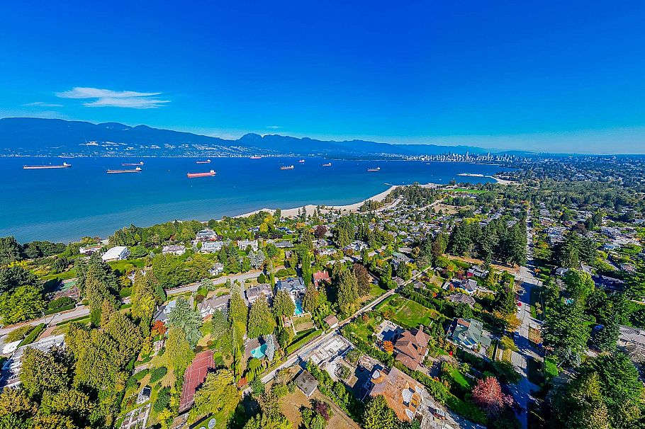 1512 Western Crescent Vancouver, BC - 5