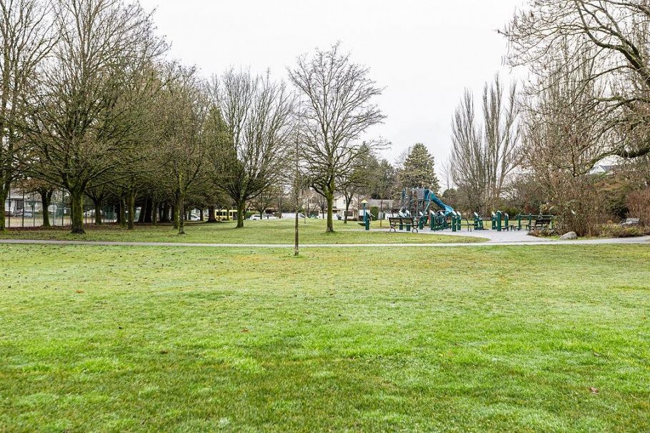 6 6262 Ash Street Vancouver, BC - 30