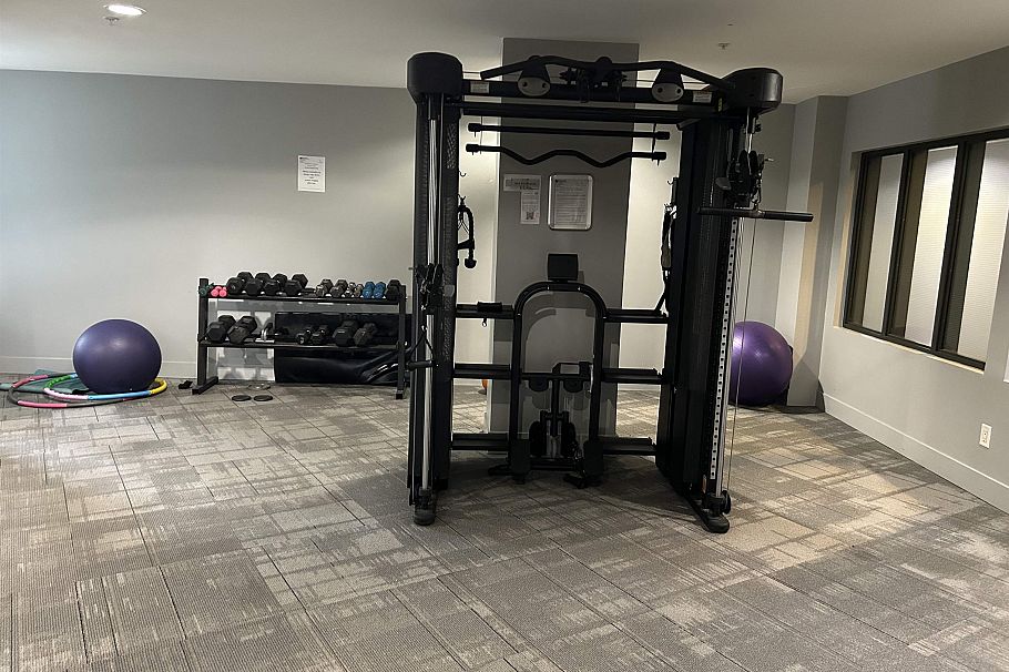 418 4028 Knight Street Vancouver, BC - 11