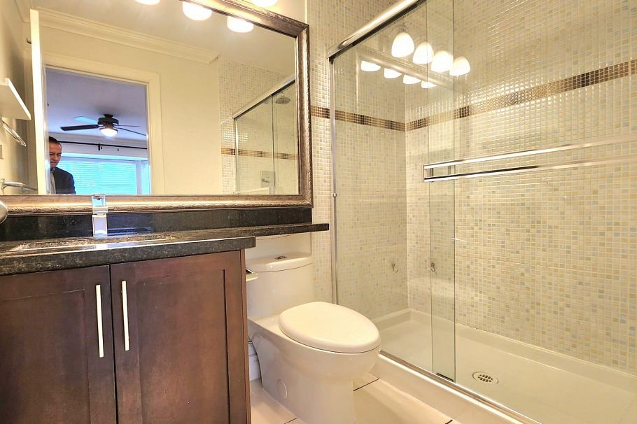 Main+up 1391 E 61 AVENUE, Vancouver BC V5X 2C8 Vancouver, BC - 7