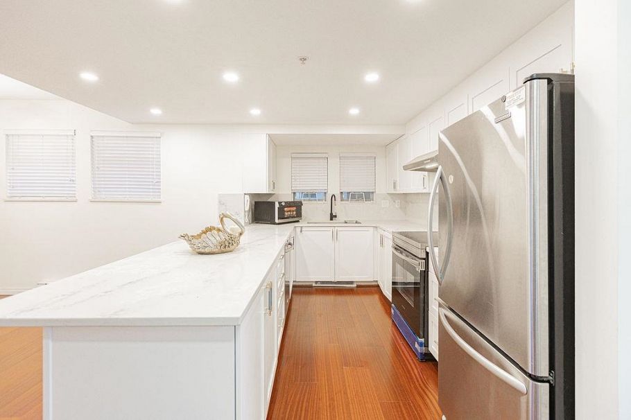 6 6262 Ash Street Vancouver, BC - 6