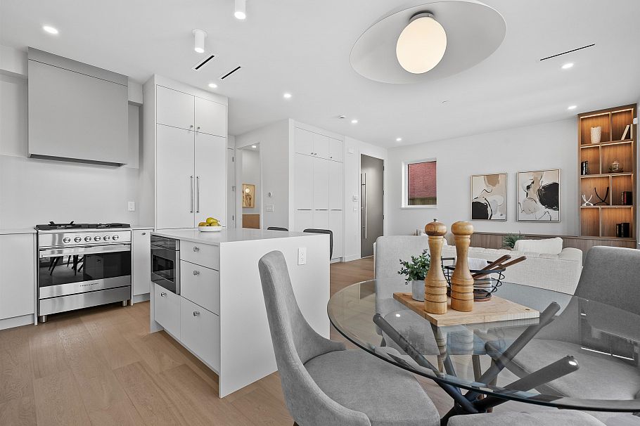 2 2253 Grant Street Vancouver, BC - 10