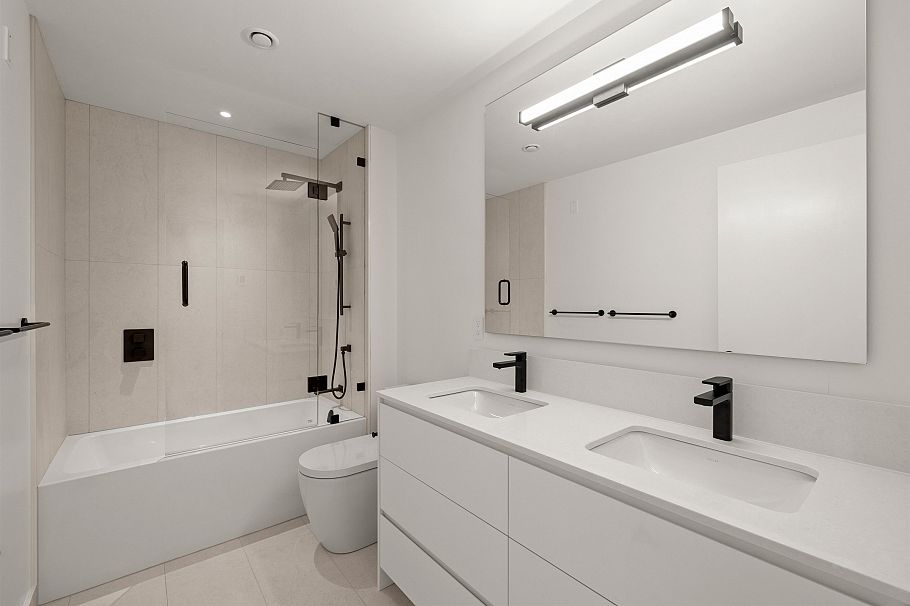 595 W 29th Avenue Vancouver, BC - 23