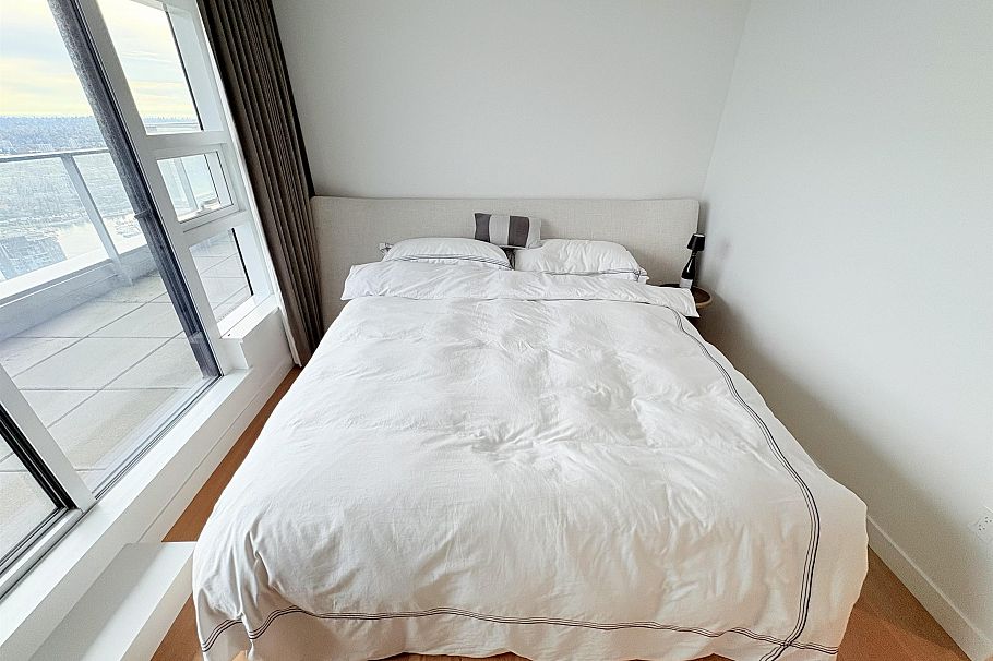 5901 1289 Hornby Street Vancouver, BC - 21