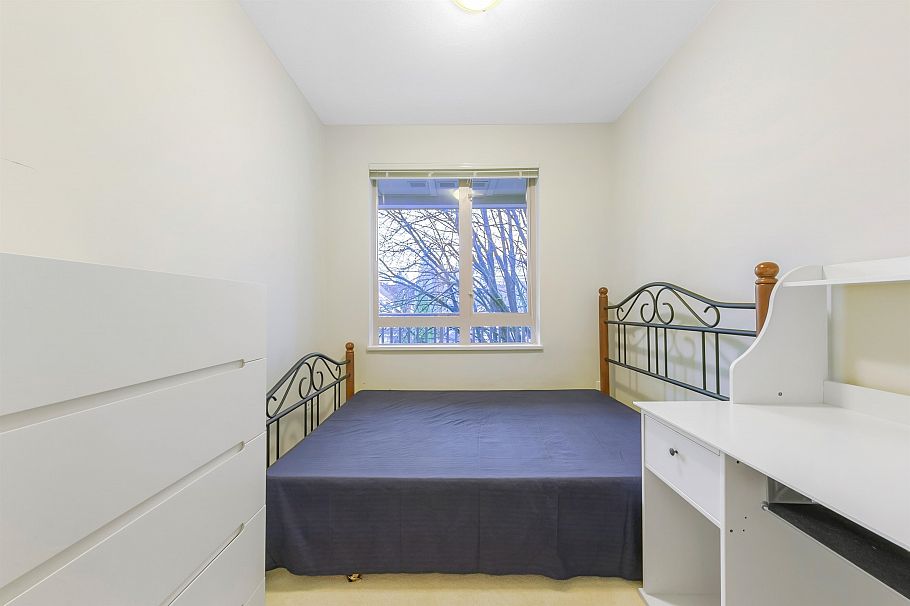 307 159 W 22nd Street North Vancouver, BC - 23