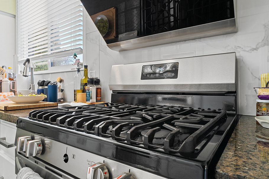 5550 Cypress Street Vancouver, BC - 12