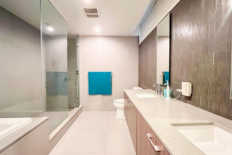 1801 2411 Heather Street Vancouver, BC - 19