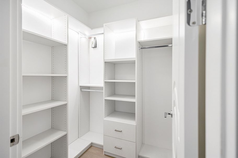 204 1009 Laurier Avenue Vancouver, BC - 34