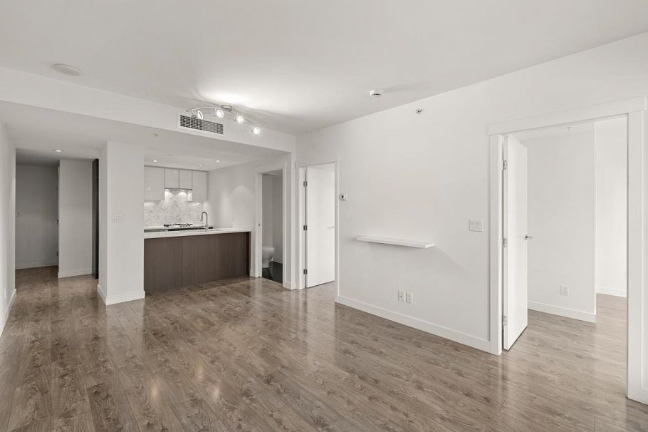 502 110 Switchmen Street Vancouver, BC - 10