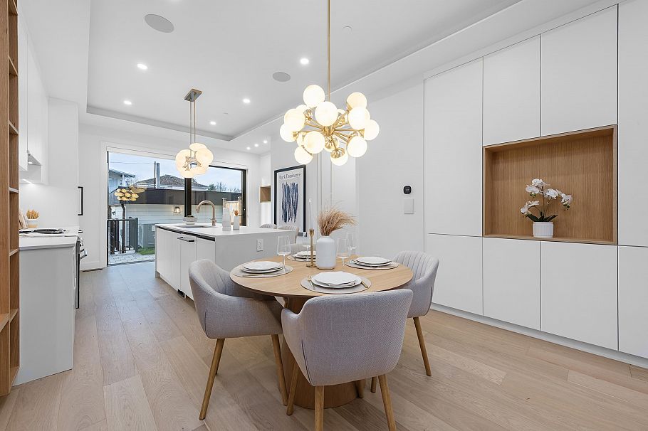 2 4889 Moss Street Vancouver, BC - 12