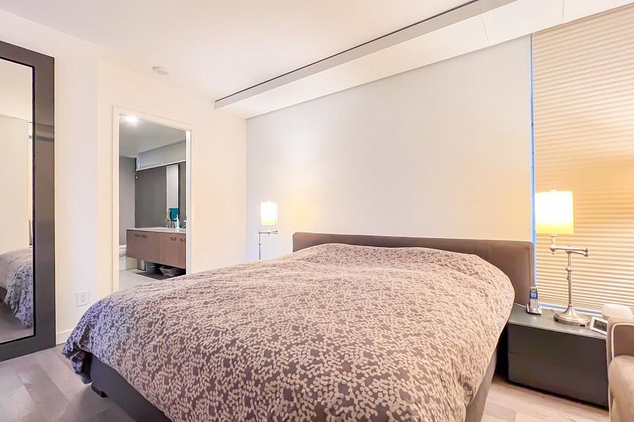 1801 2411 Heather Street Vancouver, BC - 18