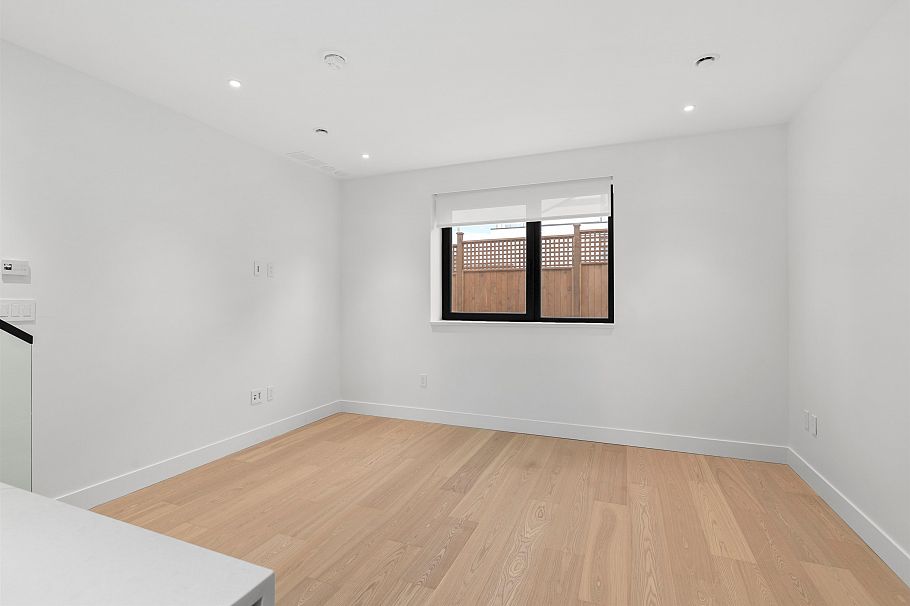 4470 Ash Street Vancouver, BC - 16