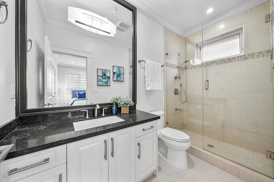 3339 W 27th Avenue Vancouver, BC - 21