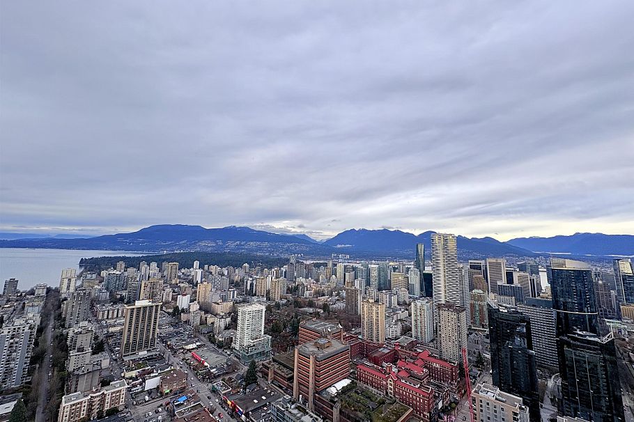 5901 1289 Hornby Street Vancouver, BC - 36